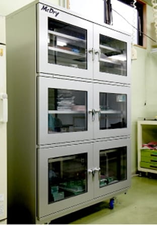 部品・基板を管理する設備/ベーキング